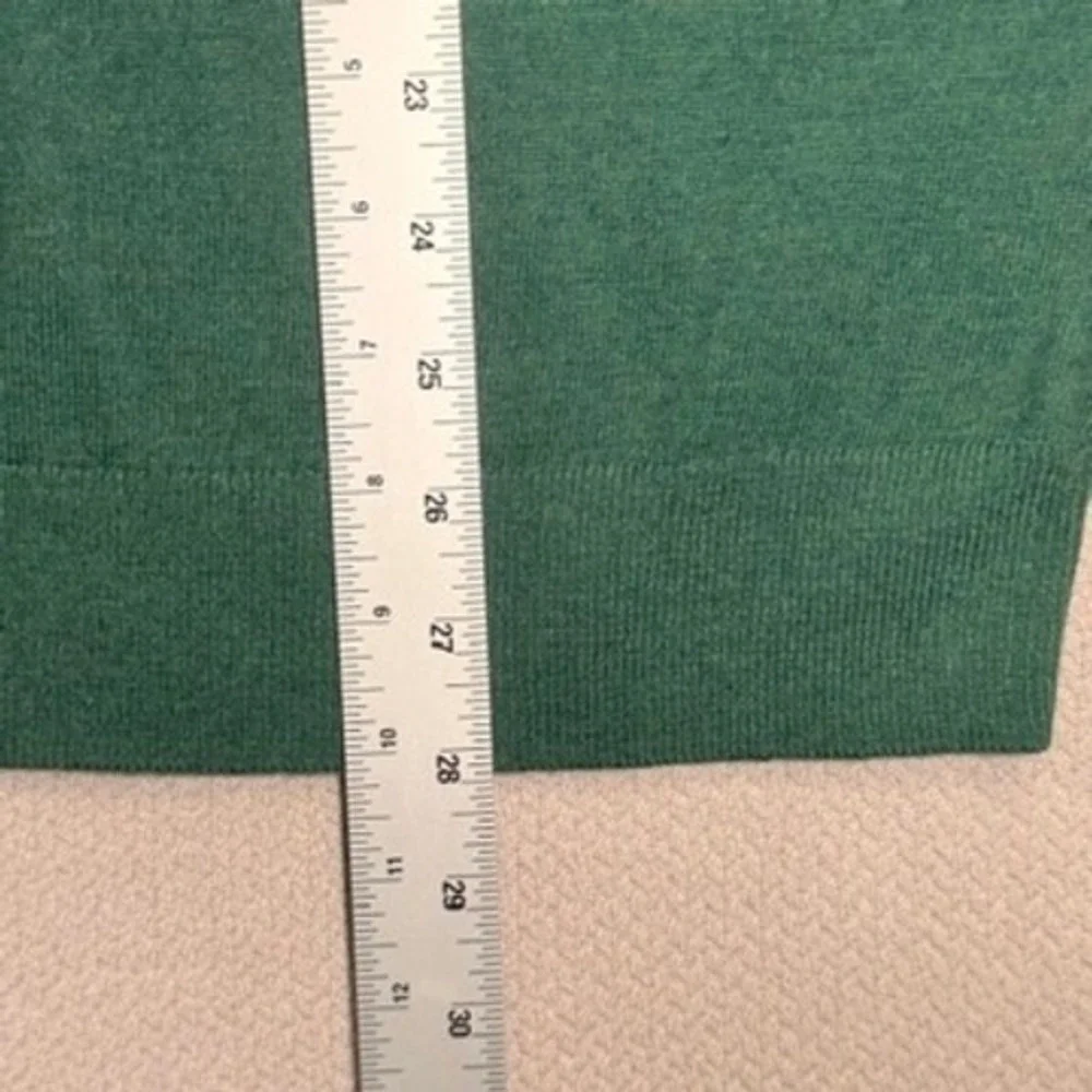 Banana Republic Premium Luxe Yarn V-Neck Sweater XL Mens Green Silk Cashmere